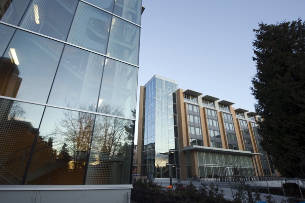 UBC Q'ələχən and Həm'ləsəm' Houses at Totem Park Residence photo