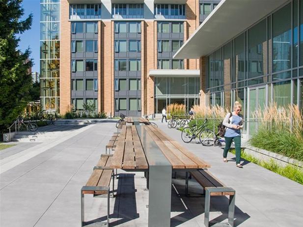 UBC Q'ələχən and Həm'ləsəm' Houses at Totem Park Residence photo